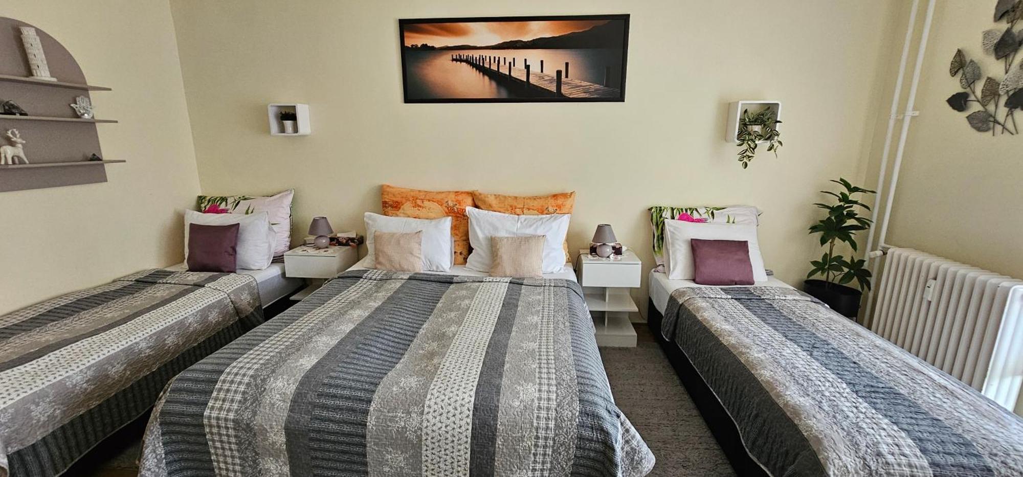 Anna Gyoengye Apartman Дебрецен Экстерьер фото